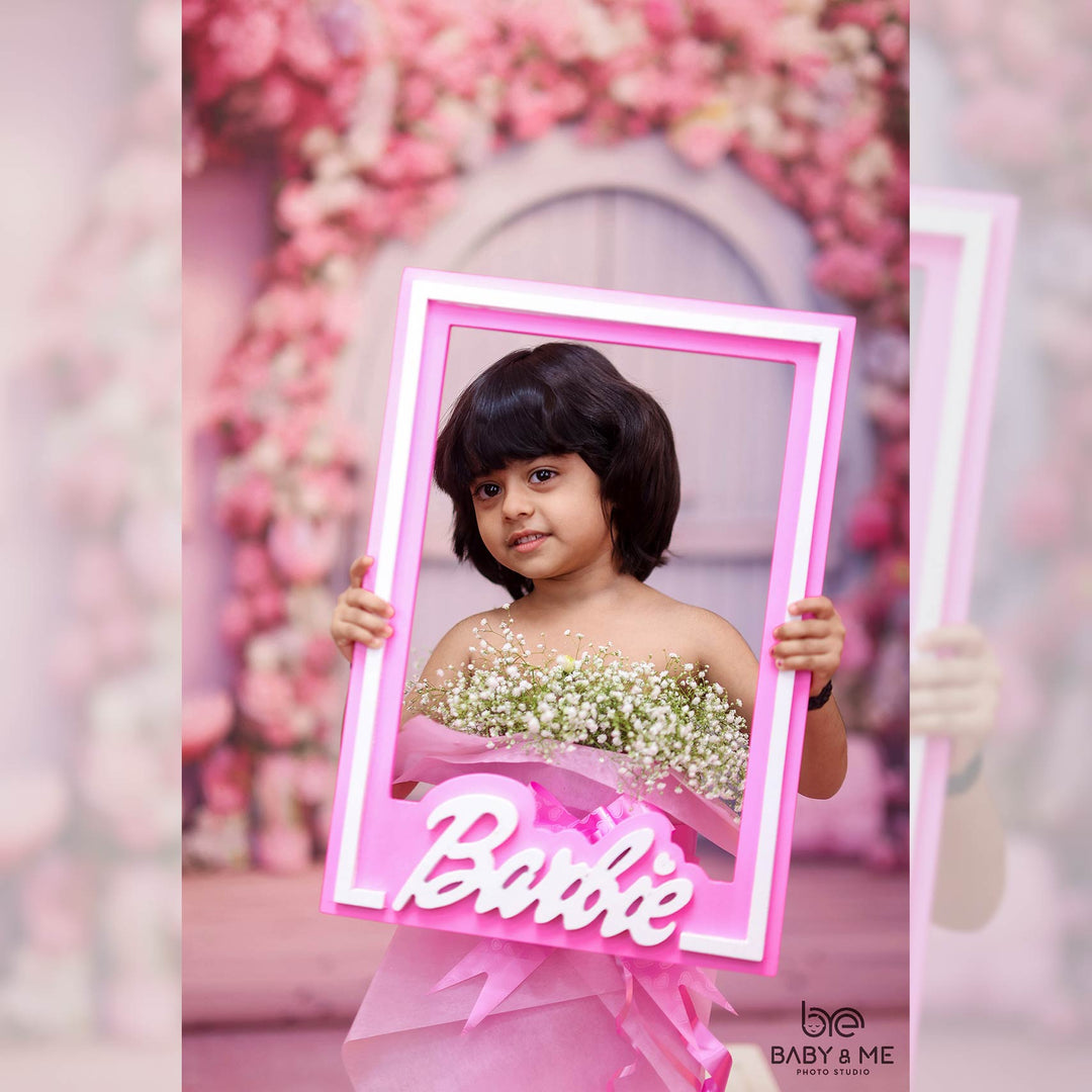 2 in 1 Barbie & Boss Babe Box (Shipping Extra) : Baby Props