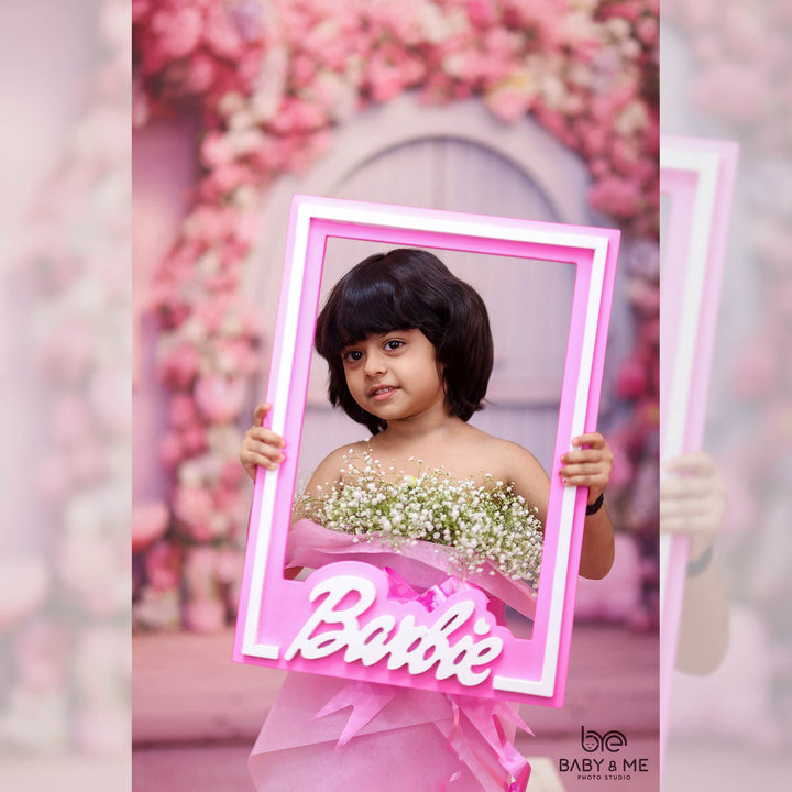 2 in 1 Barbie & Boss Babe Box (Shipping Extra) : Baby Props