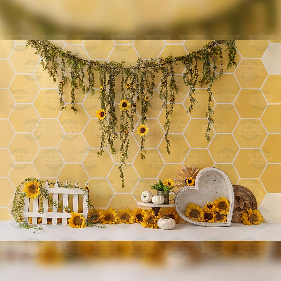 Buzzy Sunflowers - Printed Backdrop - Fabric - 5 by 7 feet