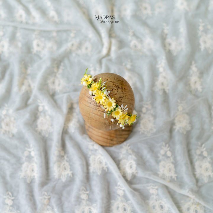 Margaret Halo : Baby Props