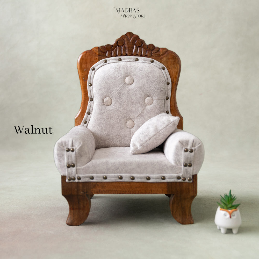 King Sofa – Madras Prop Store - Main Image