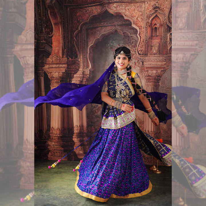 Floral Darbar : Maternity Backdrops