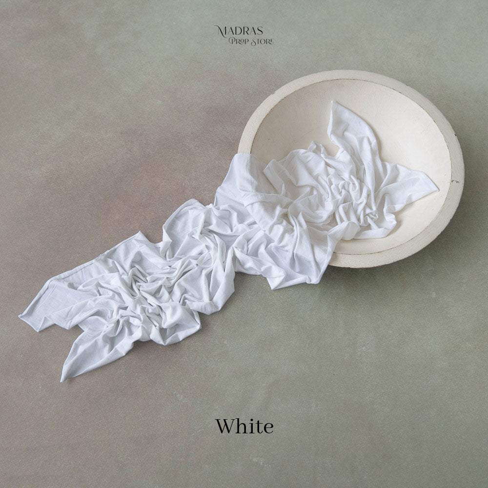 Budget Newborn Wrap ( White ) : Baby Props