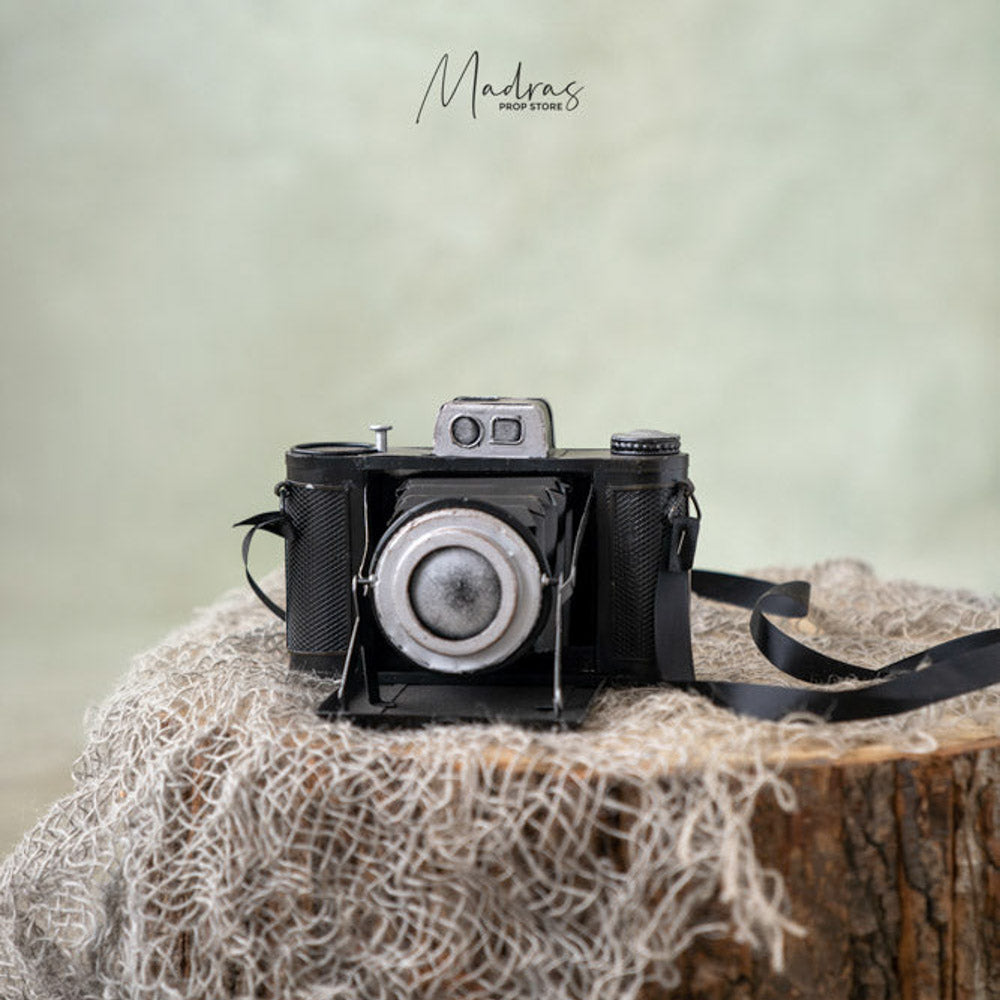 Camera : Baby Props