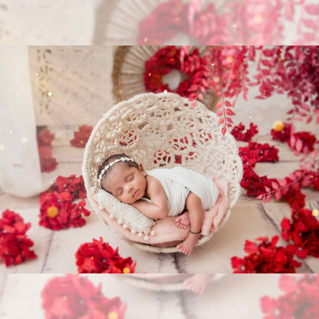 Filigree Macrame Basket : Baby Props