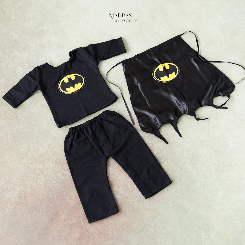 Batman Outfit V0.1 : Baby Props