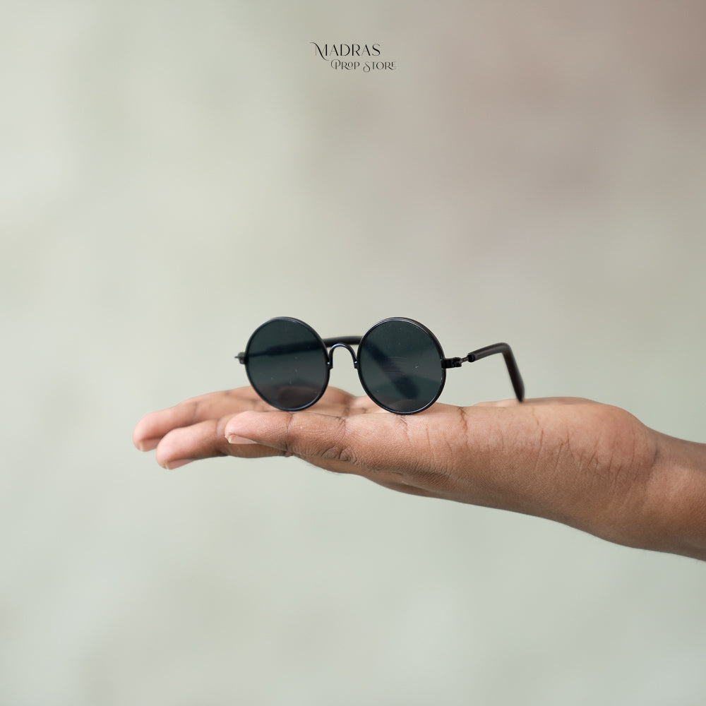 Black Newborn Sunglass ( Ultra Mini ) : Baby Props