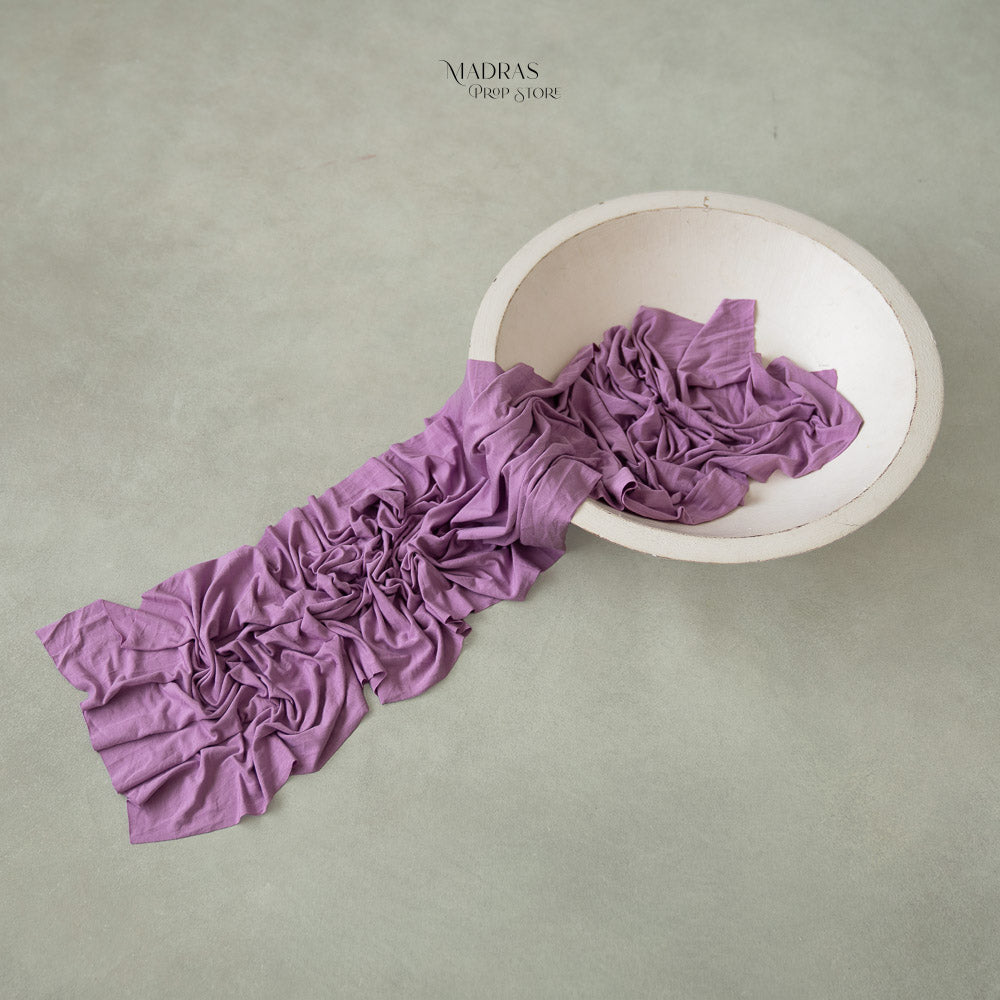 Budget Newborn Wrap ( Lavender ) : Baby Props