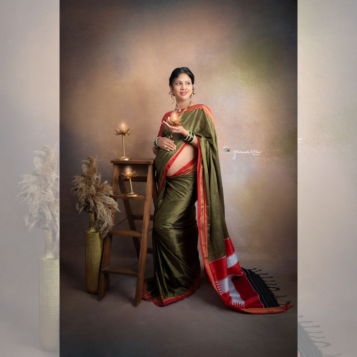 Courtallam : Maternity Backdrops