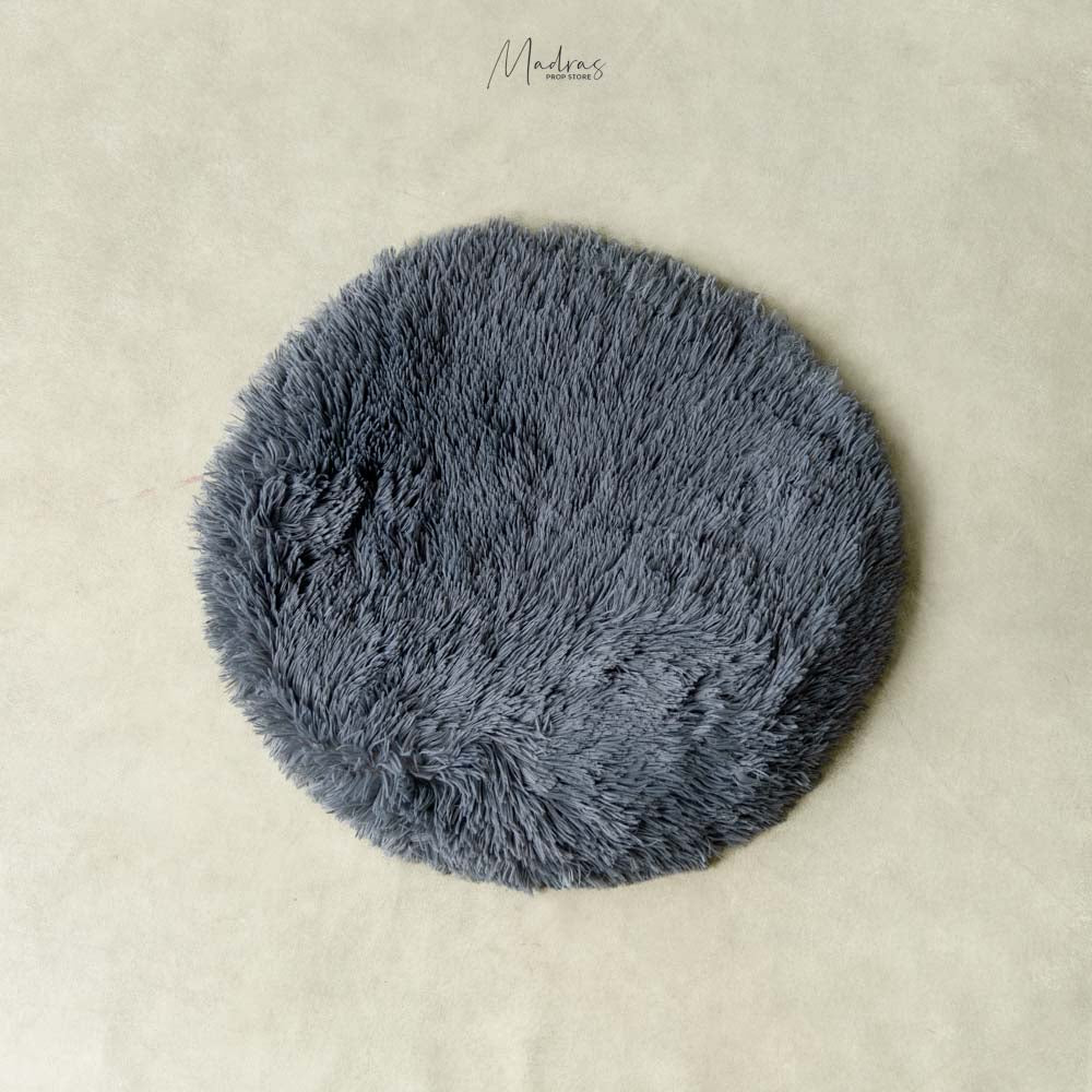 Soft Short Fur Mats : Baby Props