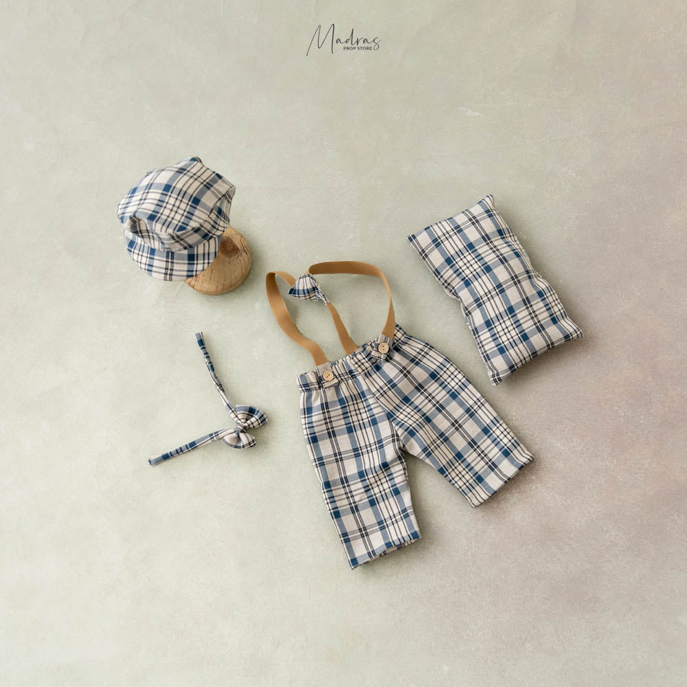 4pc Robert Set : Baby Props