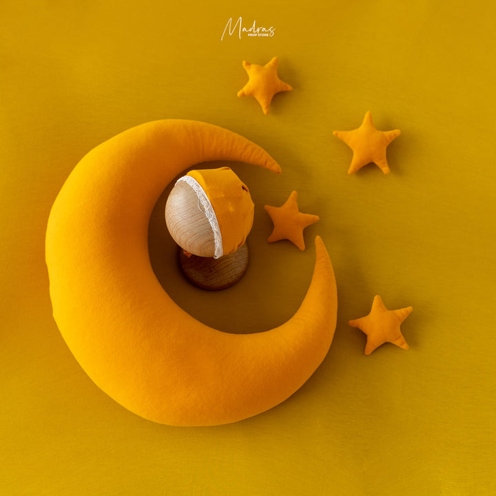 Moon and Star Cushion Set : Baby Props