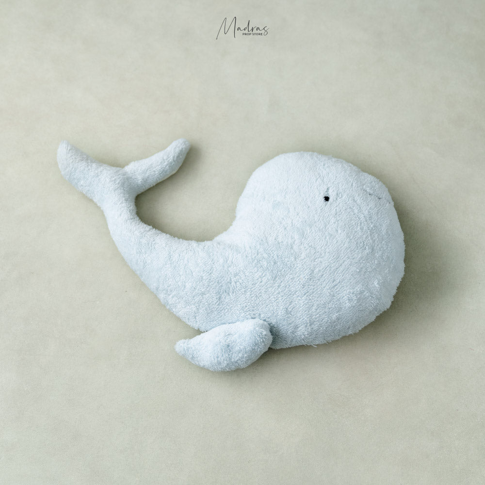 Whale Posing Pillow : Baby Props