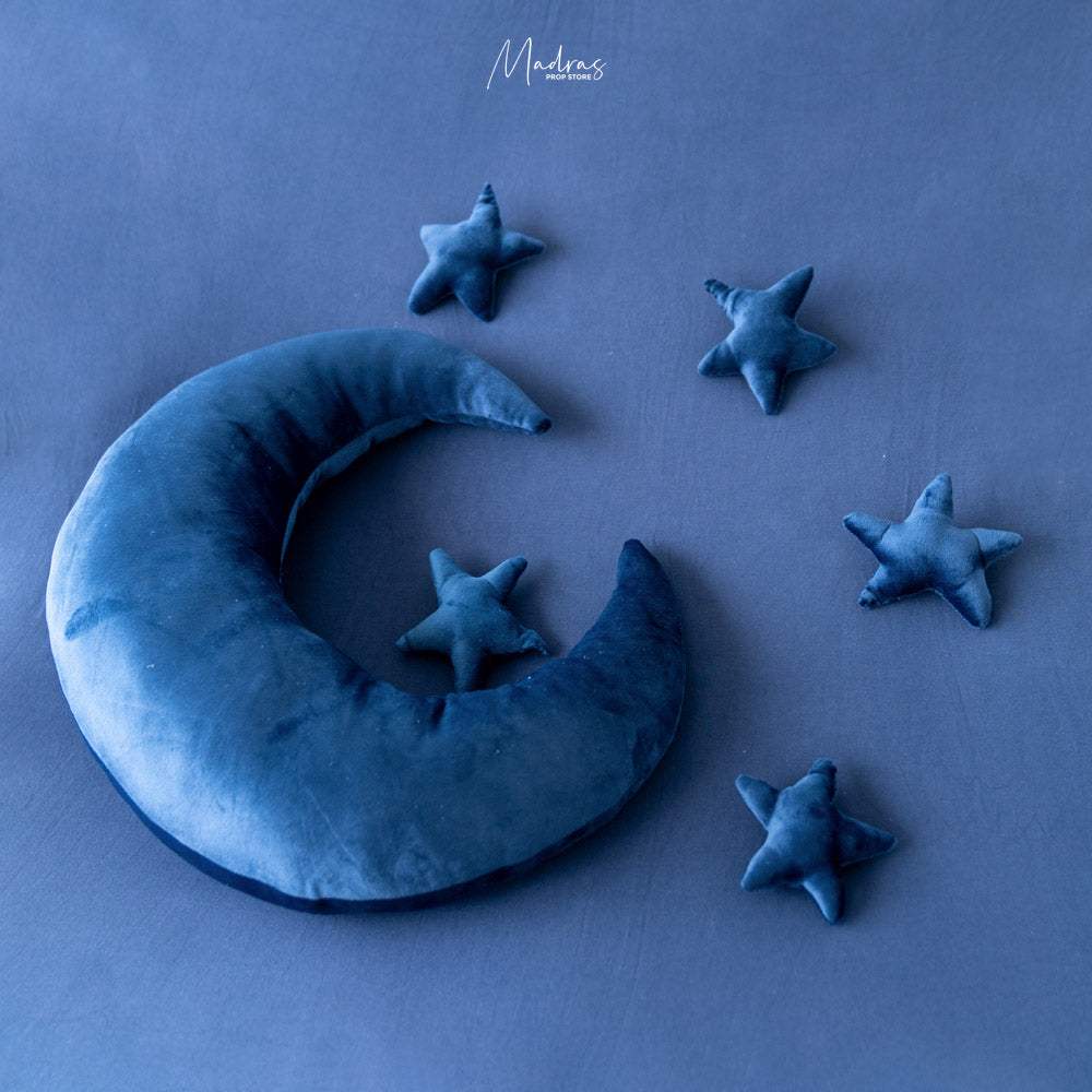 Moon Cushion With Stars : Baby Props