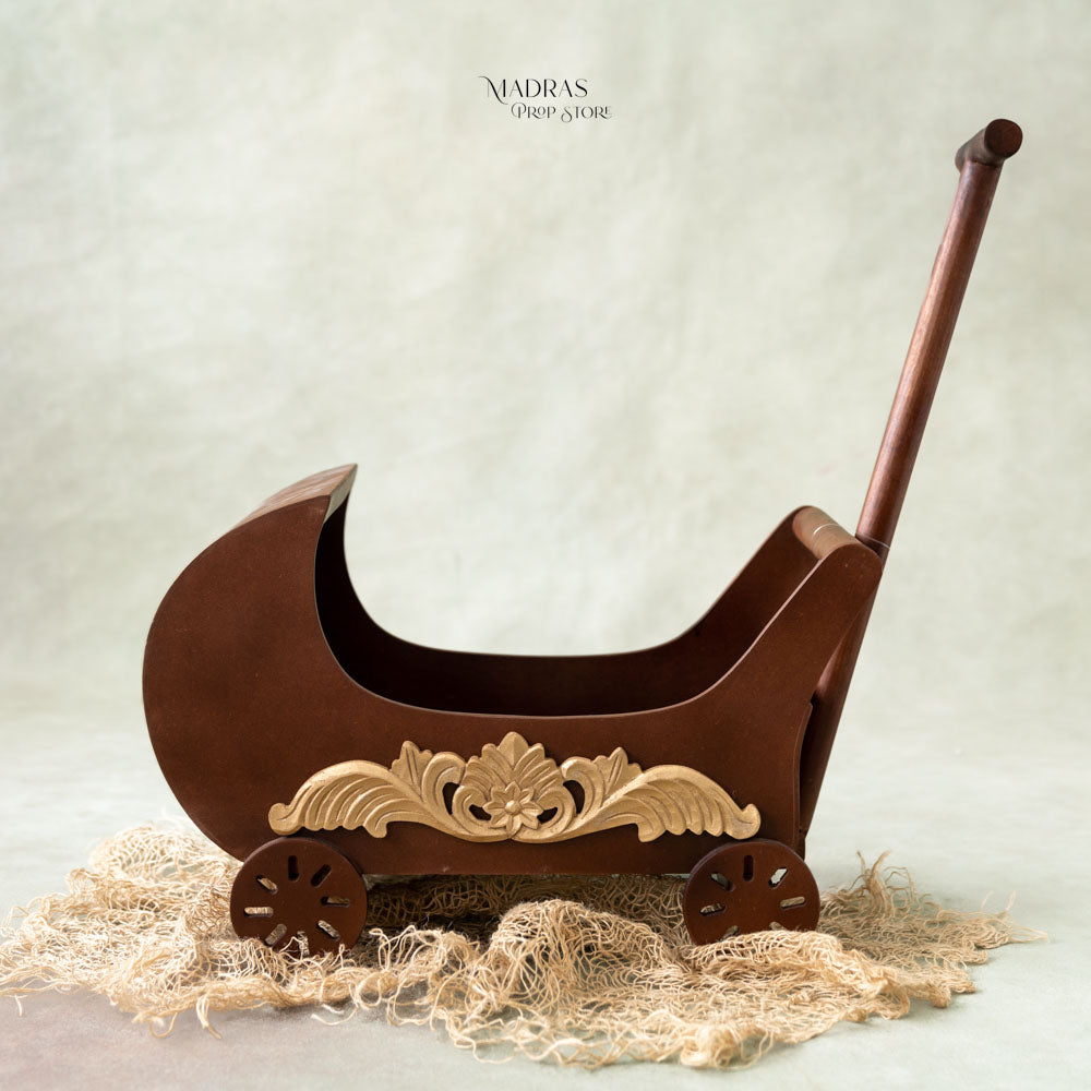 Wooden Pram : Baby Props