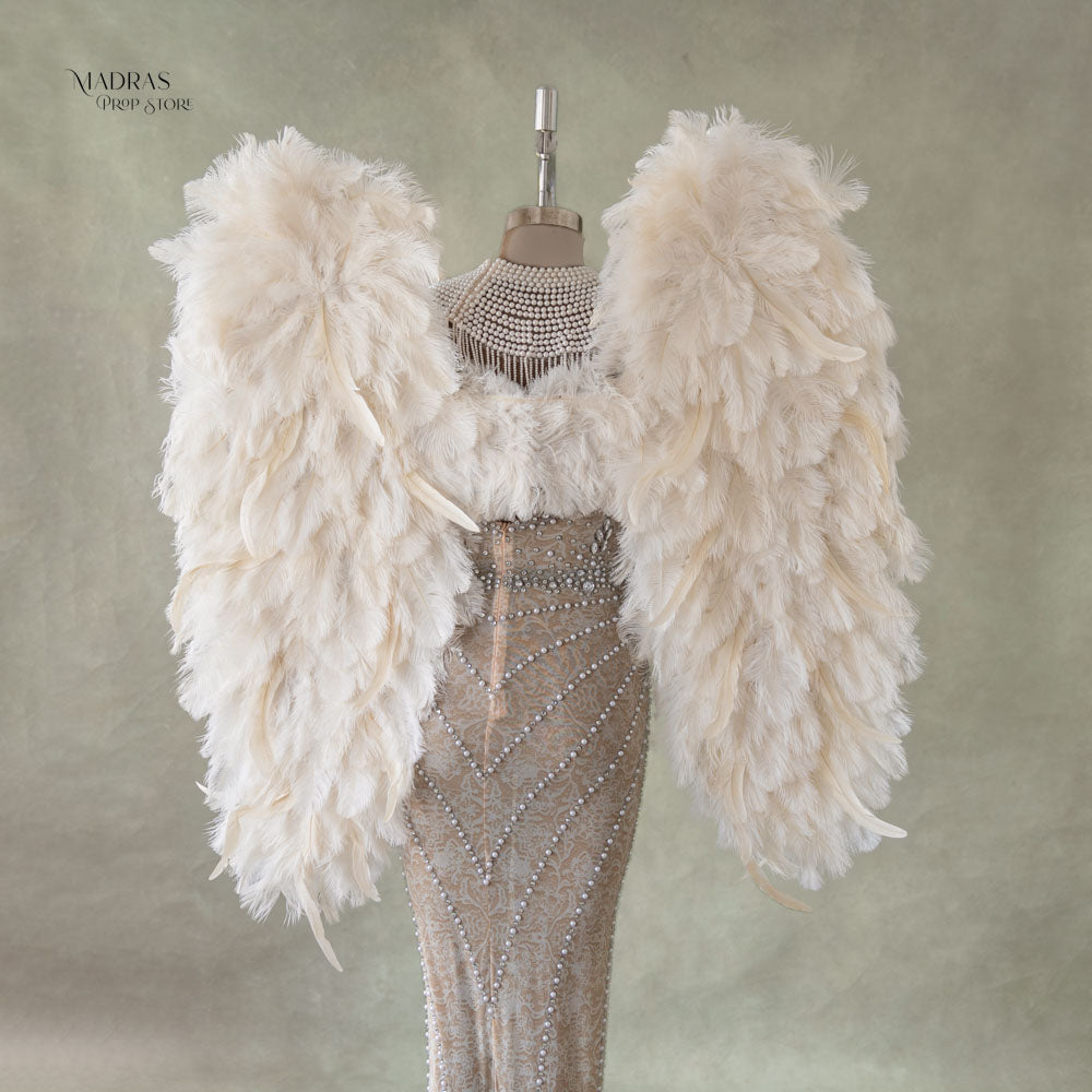Royal Ostrich Feather Maternity Wings - Baby Props