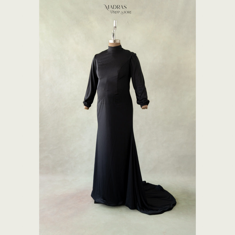 Ophelia Black Gown : Maternity Props