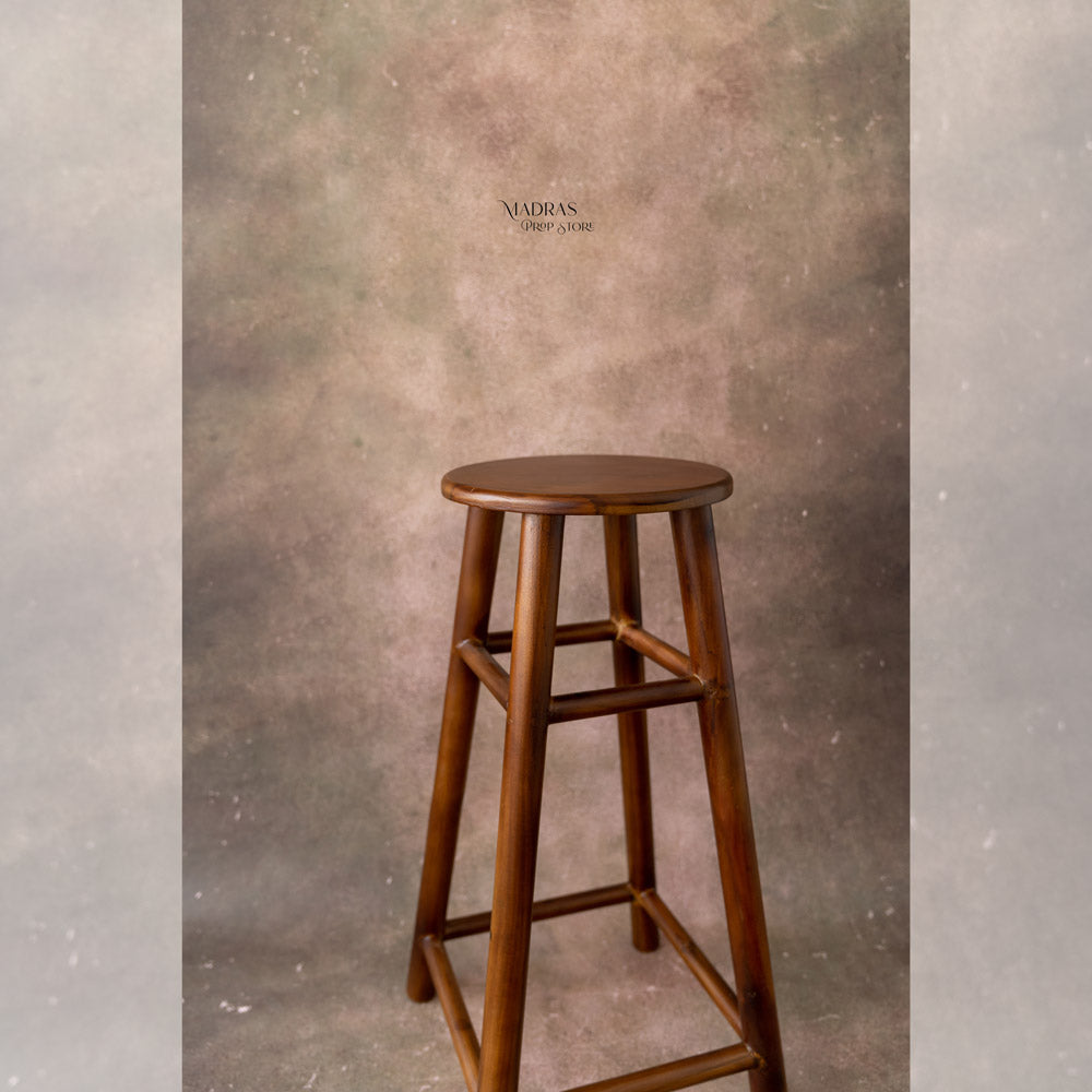 Photo Stol Photography Posing Stool ( Adults ) – Madras Prop Store