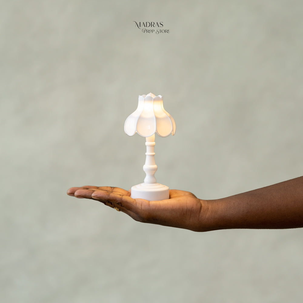 Mini Street Lamp : Baby Props