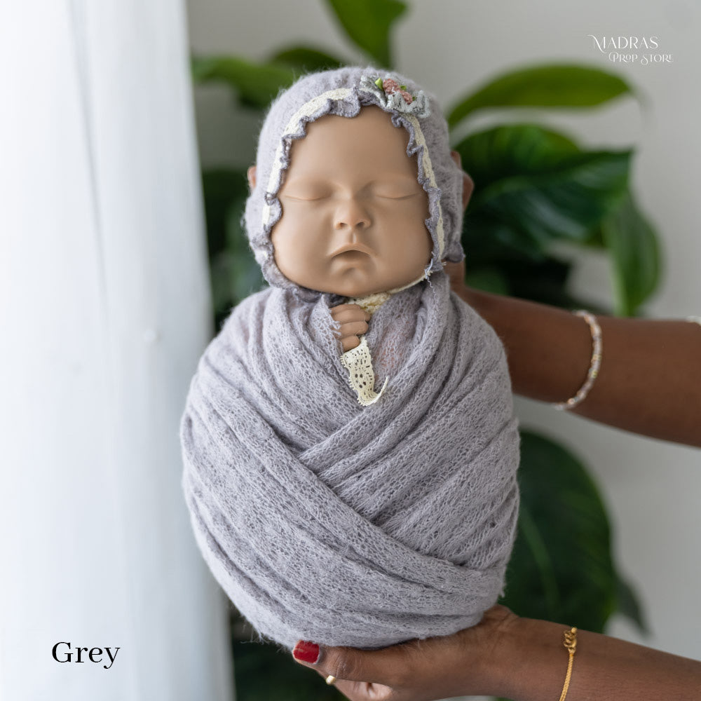 Nightingale Wrap : Baby Props