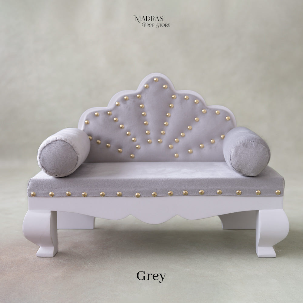 Royal Sofa : Baby Props