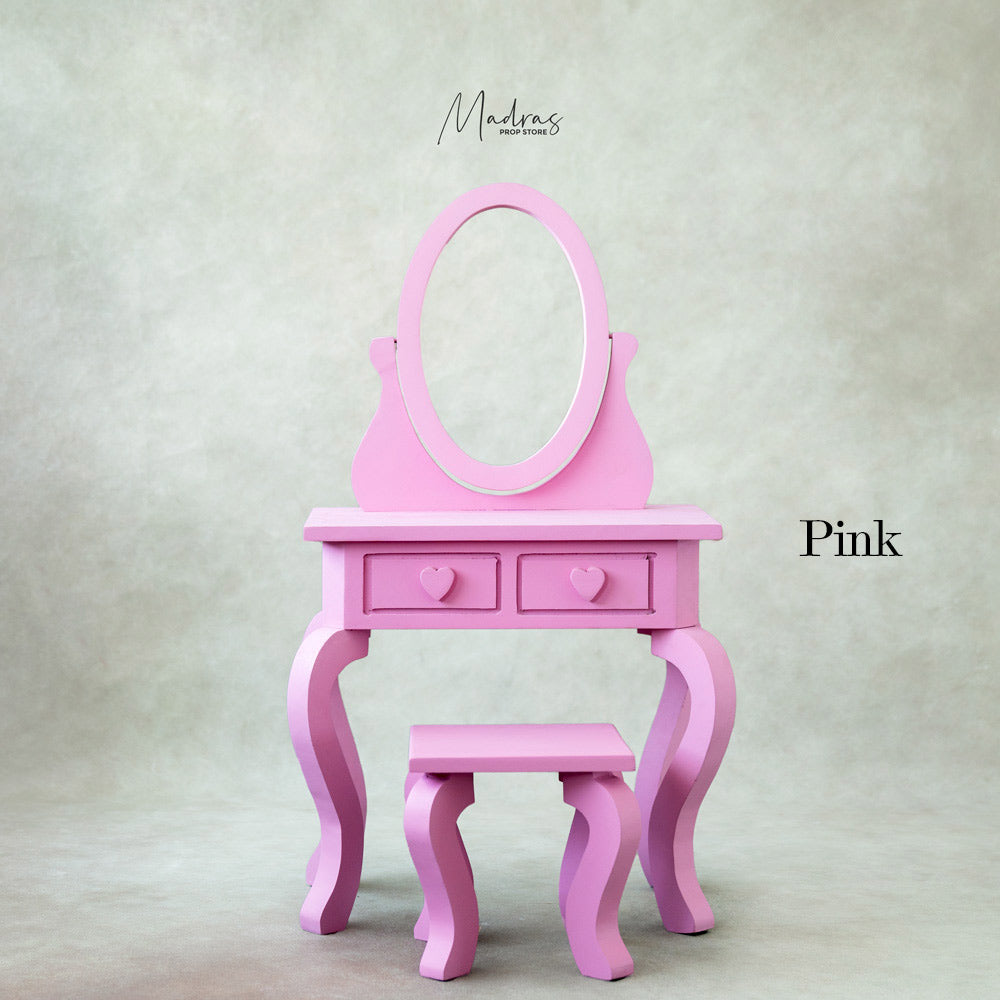 Fashionista Dressing Table With Chair : Baby Props