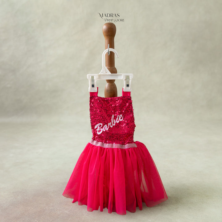 Barbie Gown : Baby Props