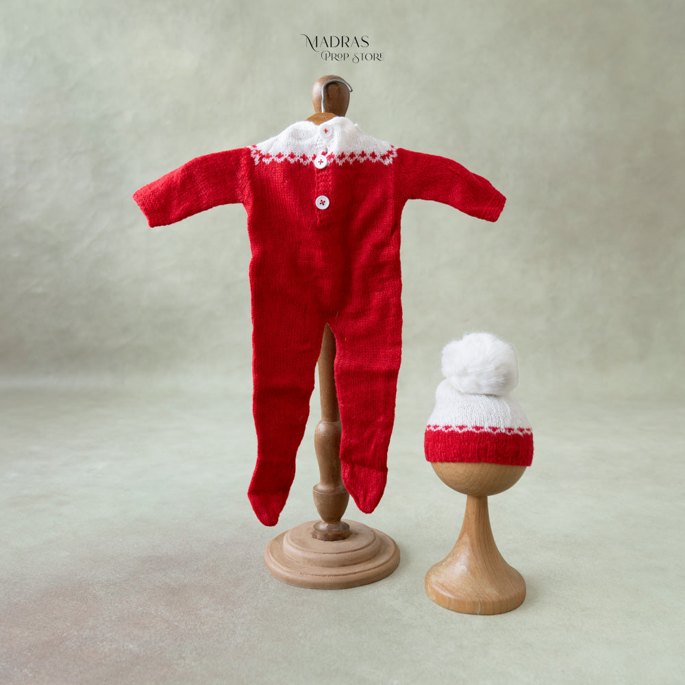 Knitted Santa Romper : Baby Props