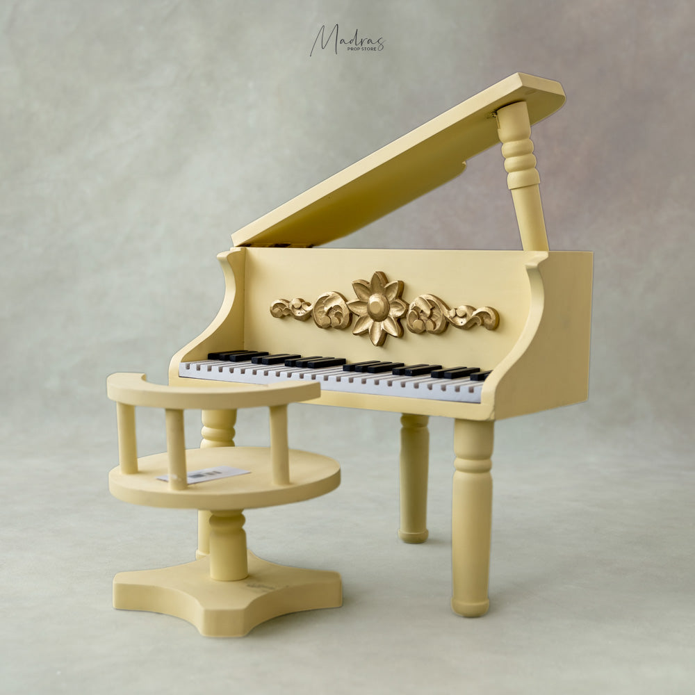 Grand Piano With Chair ( Premium Finish ) : Baby Props