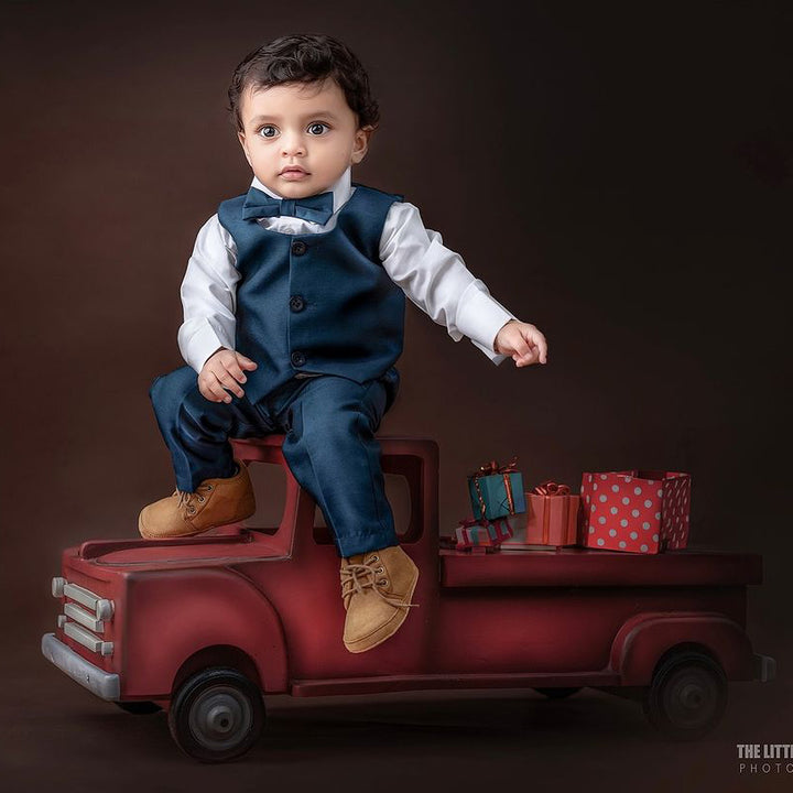 Grand Red Truck : Baby Props