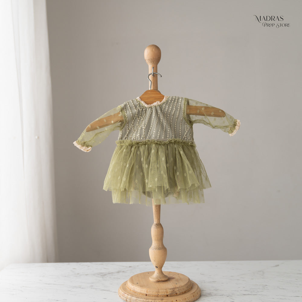 Kumoto Gown | Newborn | KM014 : Baby Props