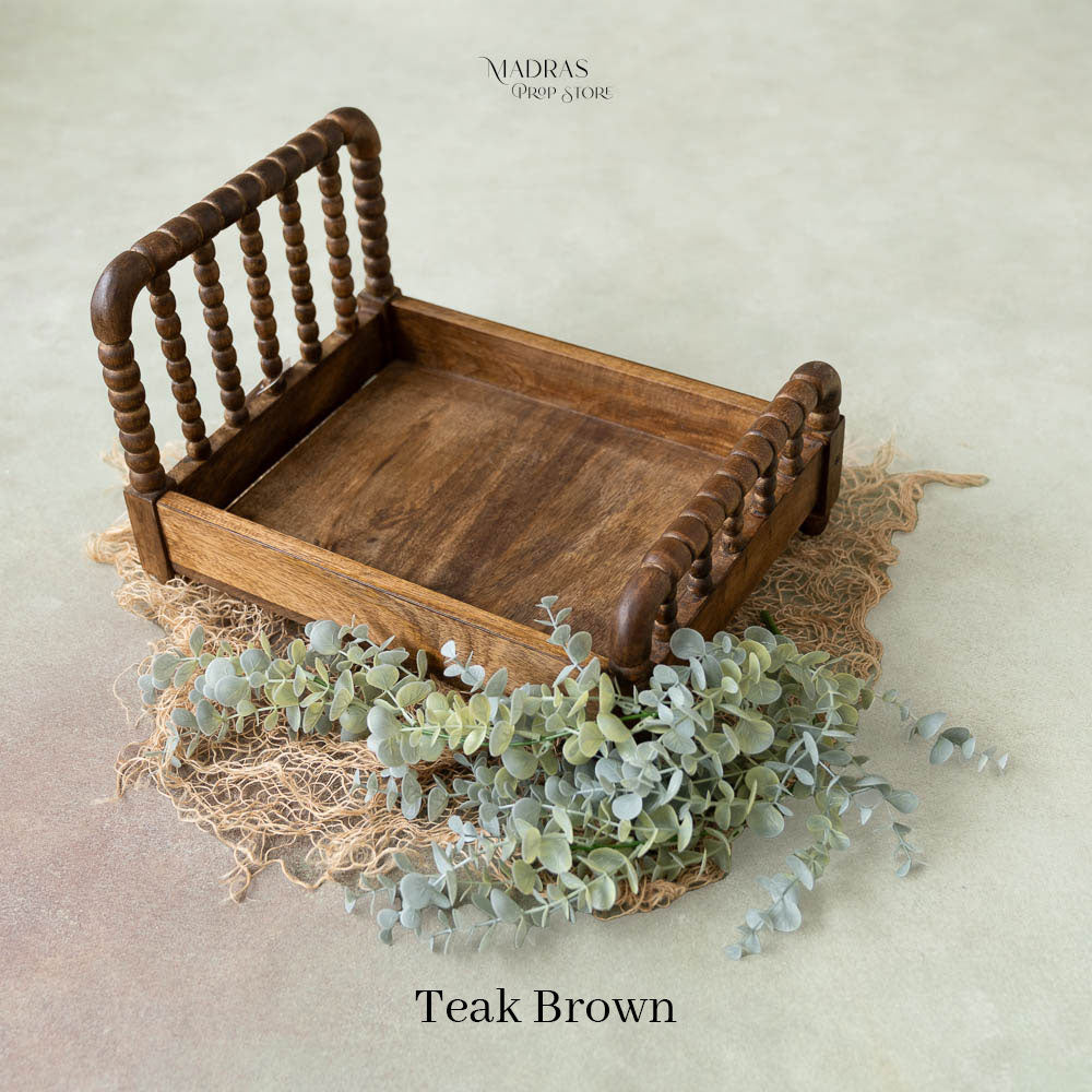 Hazel Bed : Baby Props