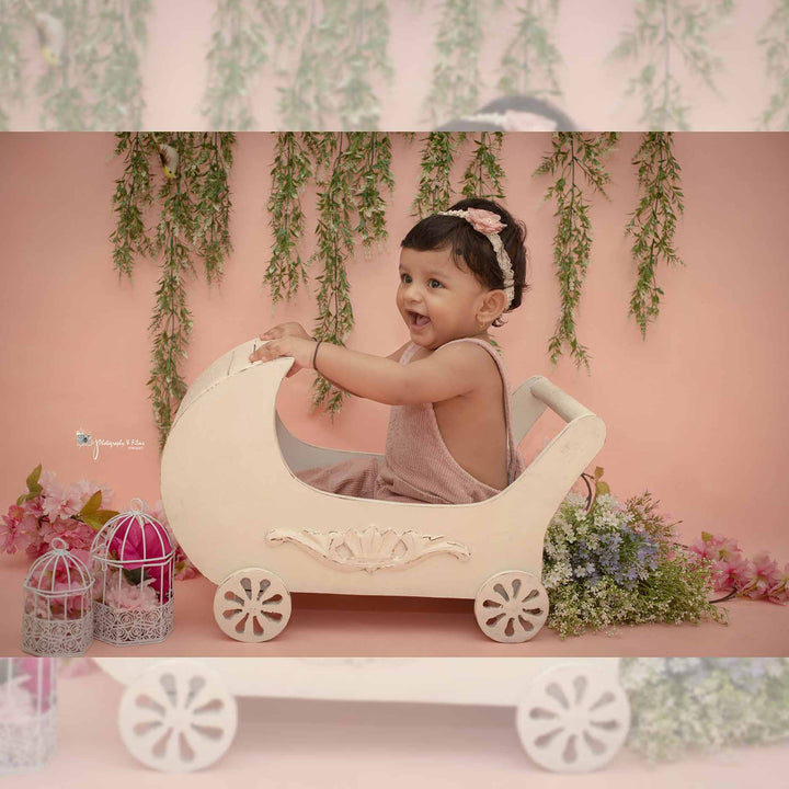 Wooden Pram : Baby Props