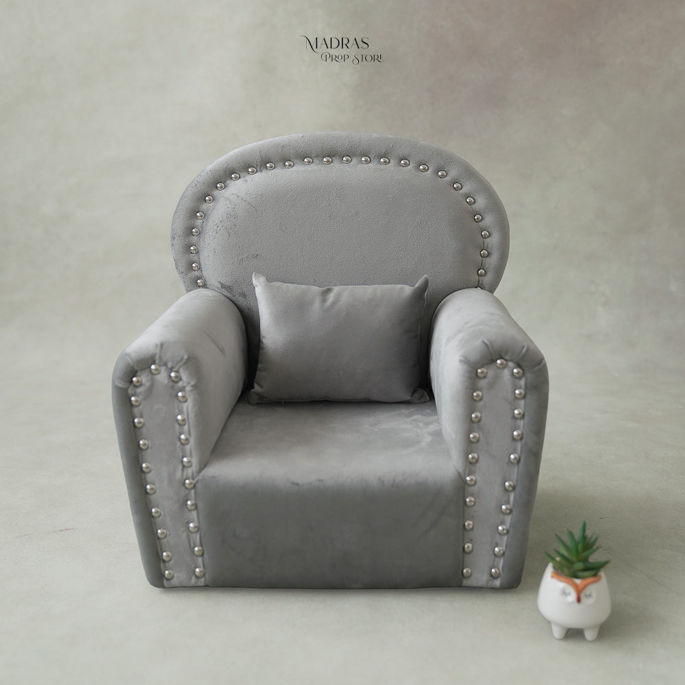 Imperial Sofa : Baby Props