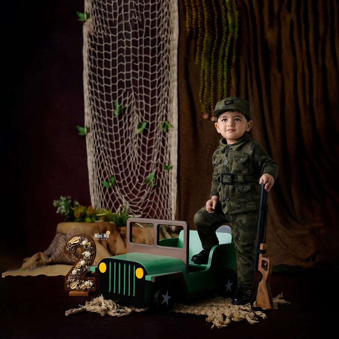 Jeep Prop : Baby Props