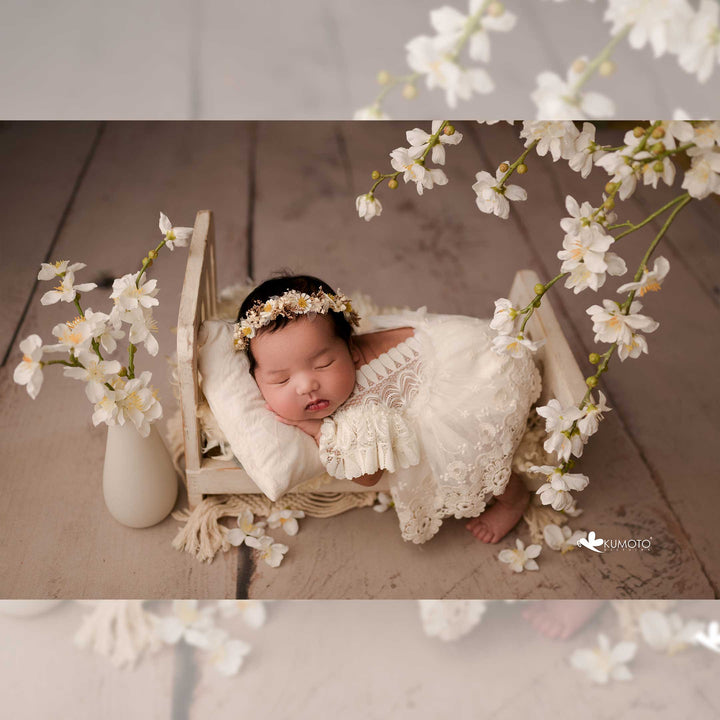 Kumoto Vintage Sleeveless Romper With Bonnet | Newborn | KM030 : Baby Props