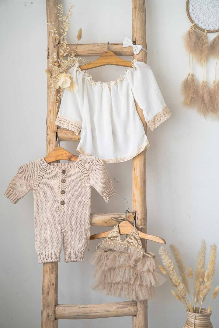 Lifestyle Ladder : Baby Props