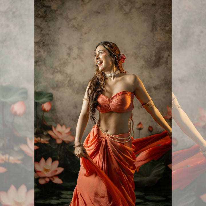 Lotus Pond : Maternity Backdrops
