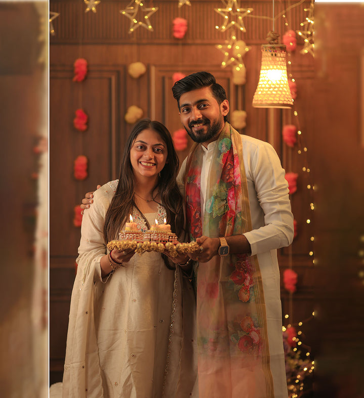 Mahogany Panel : Maternity Backdrops