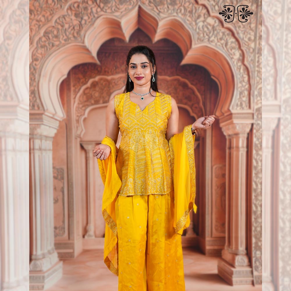 Majestic Hall : Maternity Backdrops