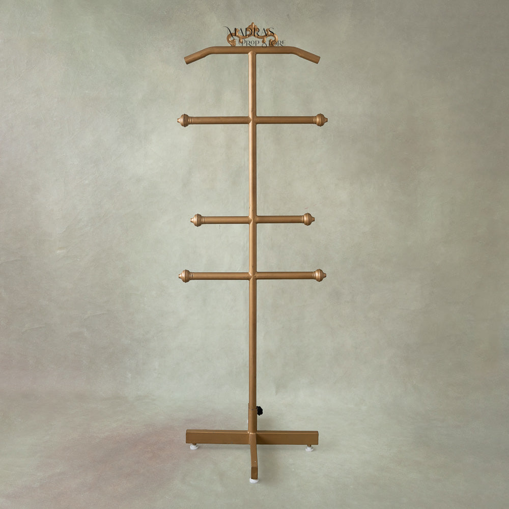 Metal Saree Stand  : Product Props