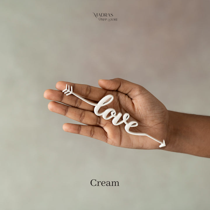 Newborn Love Cutout : Baby Props