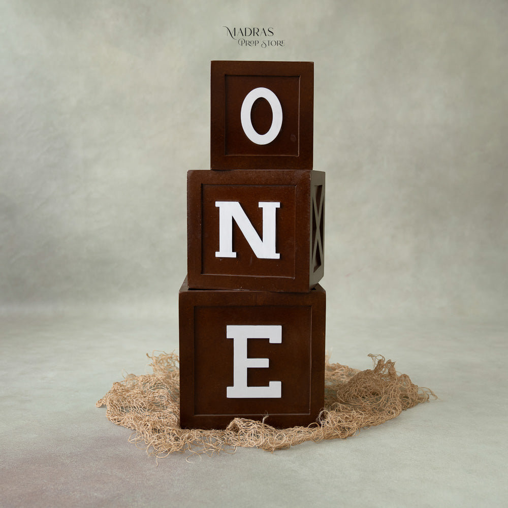 One And Two Apple Boxes : Baby Props