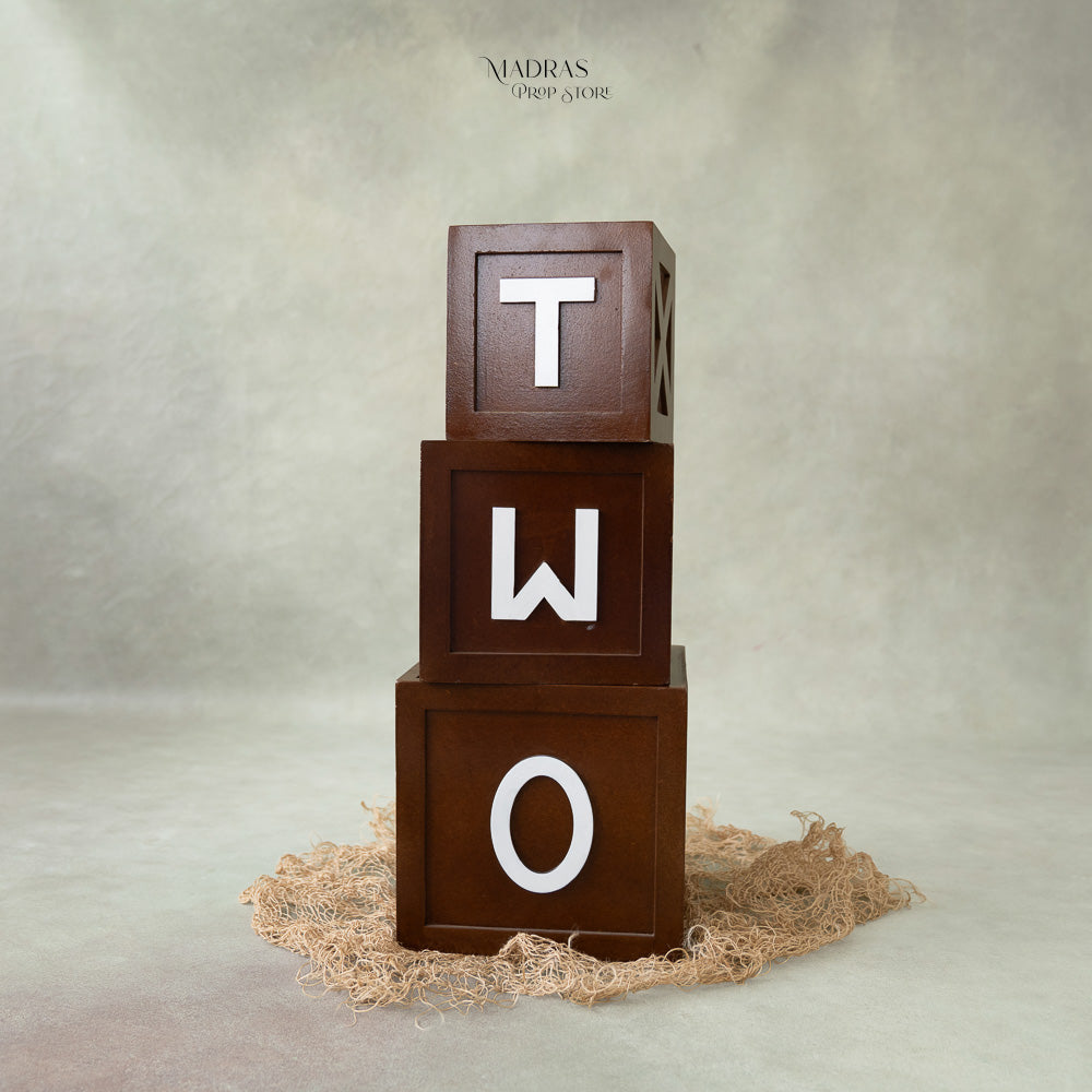 One And Two Apple Boxes : Baby Props