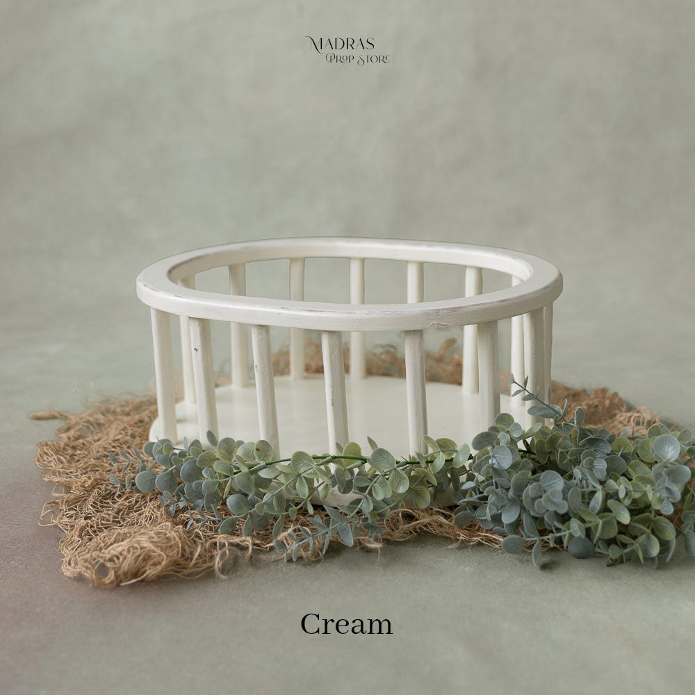 Oval Crib : Baby Props
