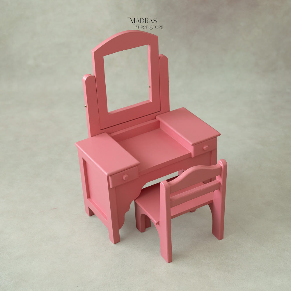Petite Dressing Table : Baby Props