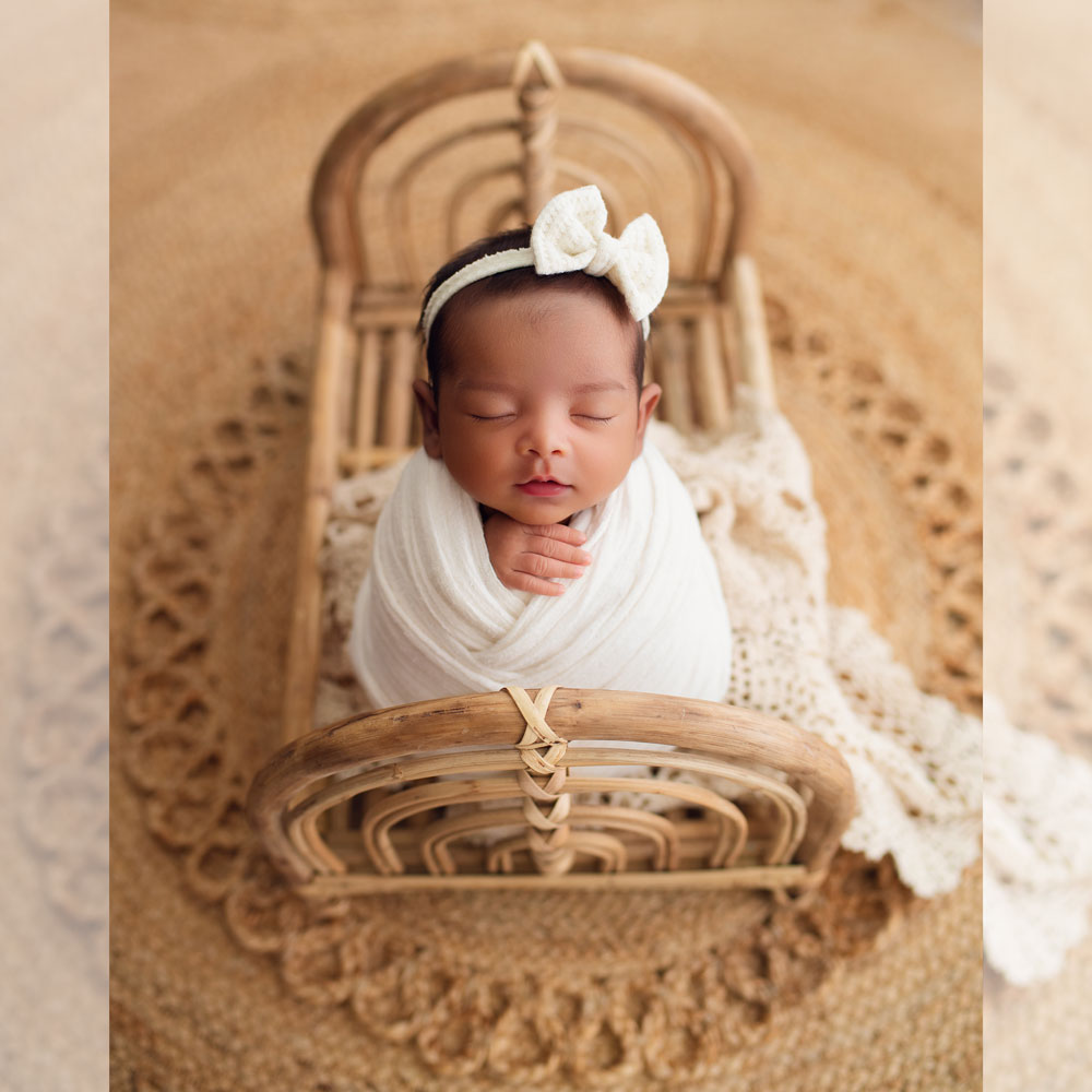 Rainbow Bed : Baby Props