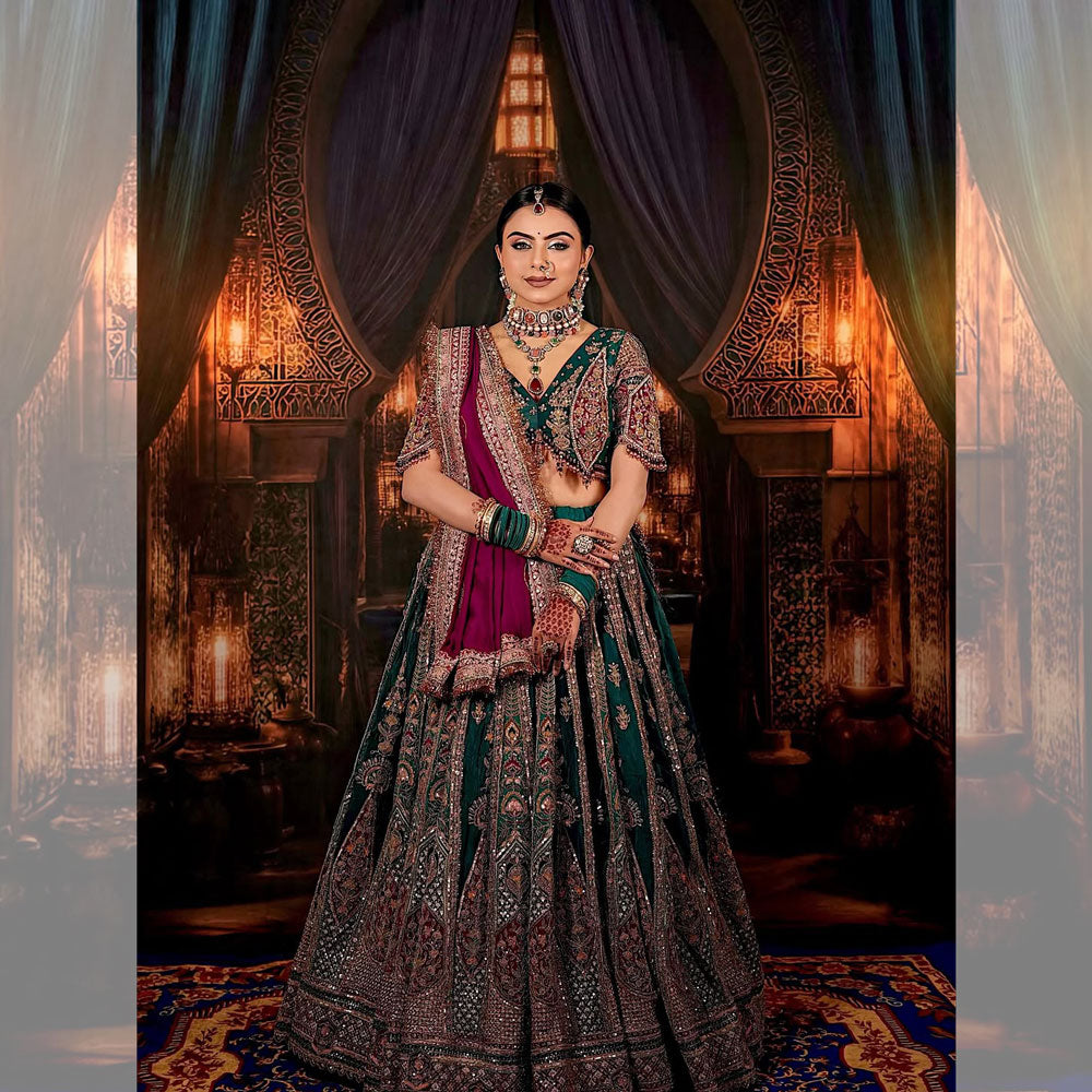 Royal Passage : Maternity Backdrops