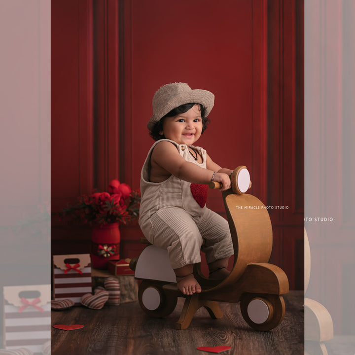 Scooter Prop : Baby Props