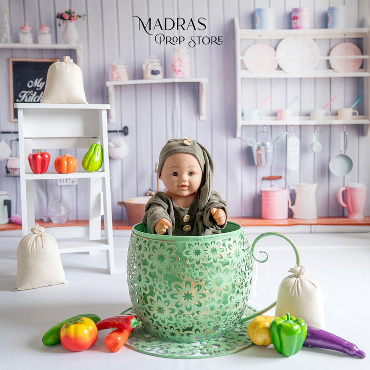Setup - 0680 ( 18 Setups ) : Baby Props